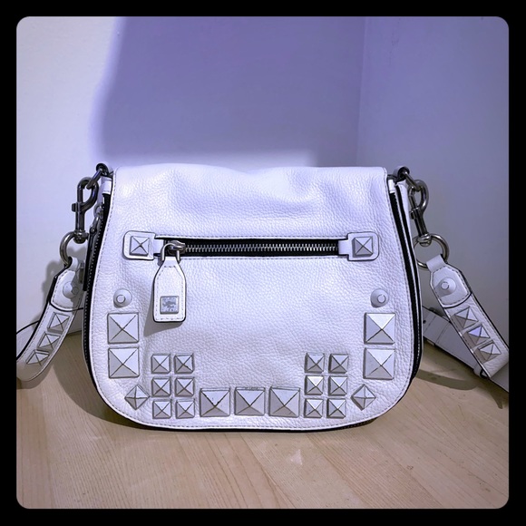 Marc Jacobs Handbags - Marc Jacobs Recruit Chipped Stud Medium Saddle Bag